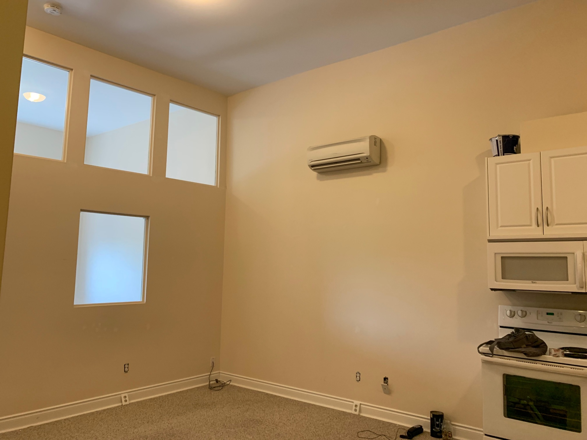 Bowmanville Apartment Repaint – photo 3