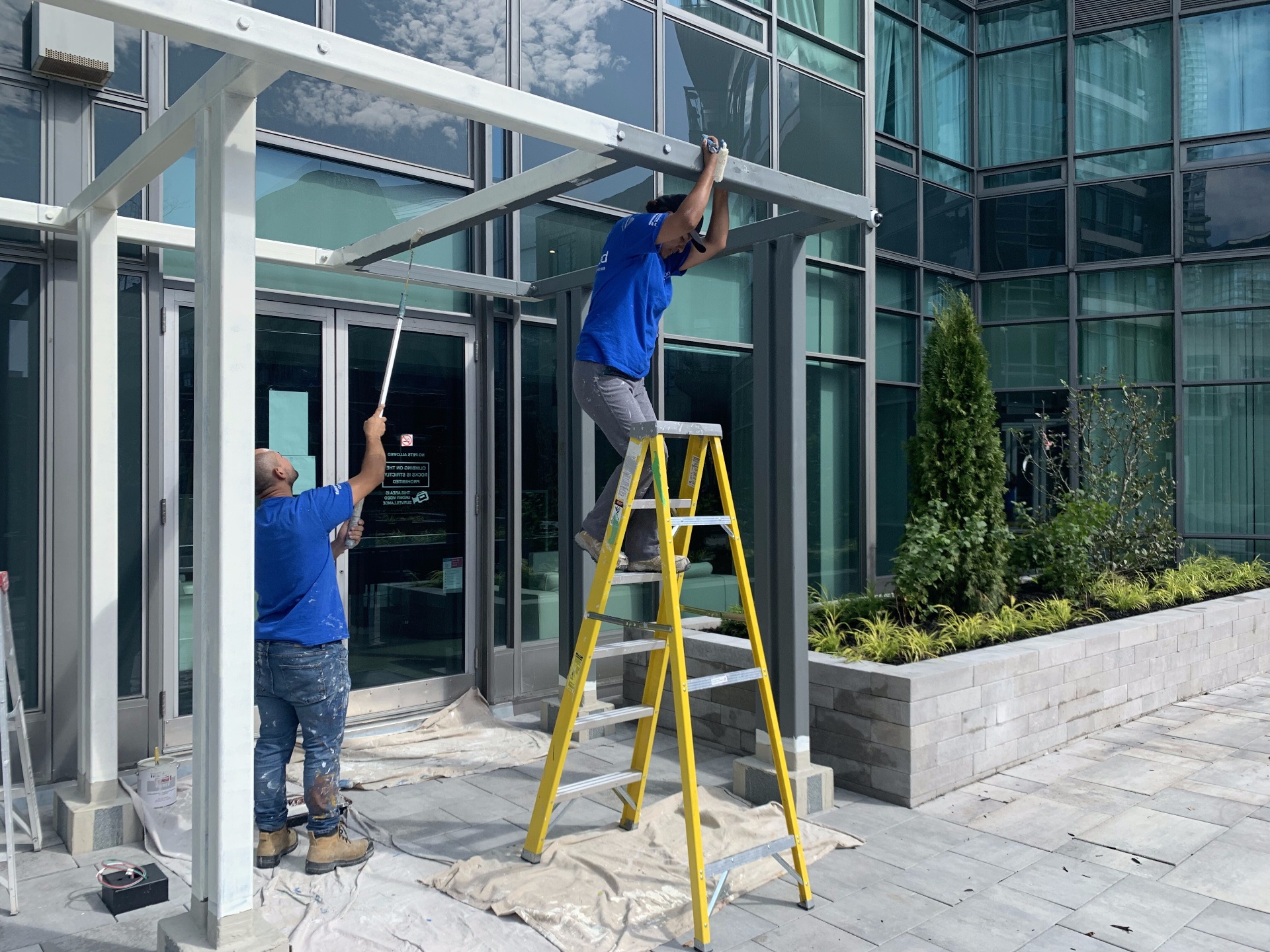 Exterior Canopy – photo 4