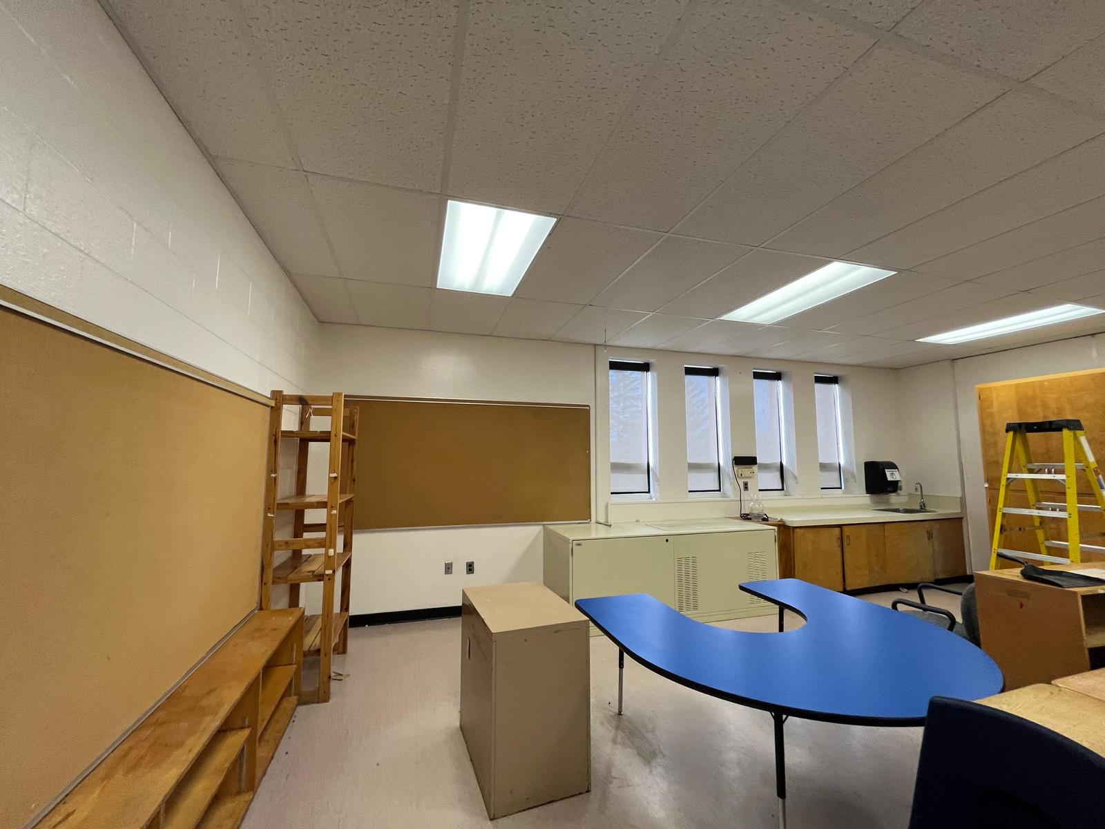 Trillium Lakelands District School Board - Summer Painting Jobs 2023 – photo 4