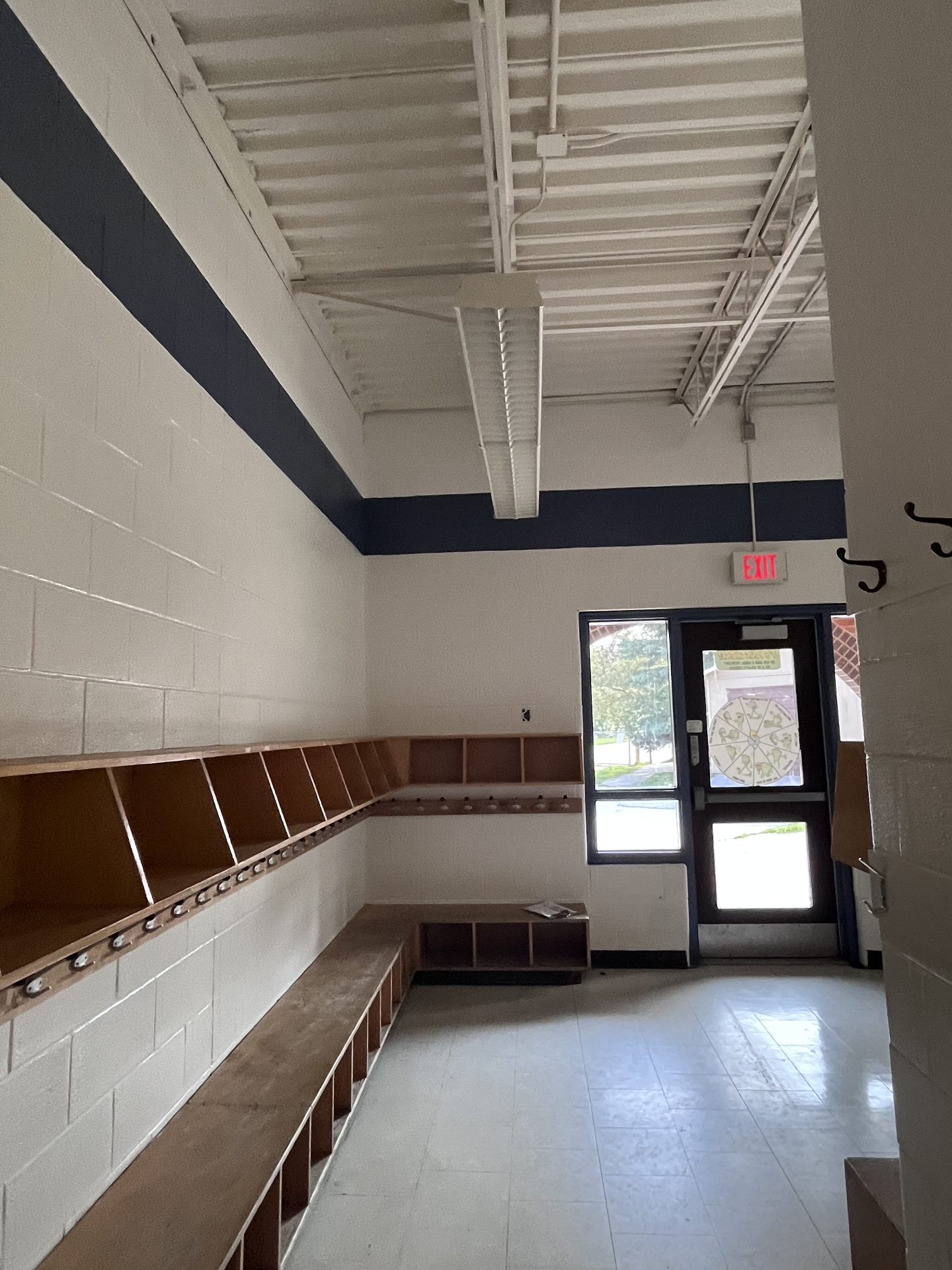 Waverly Public School — Kawartha Pine Ridge DSB – photo 5