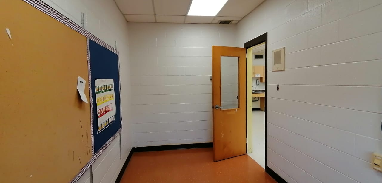 Waverly Public School — Kawartha Pine Ridge DSB – photo 2