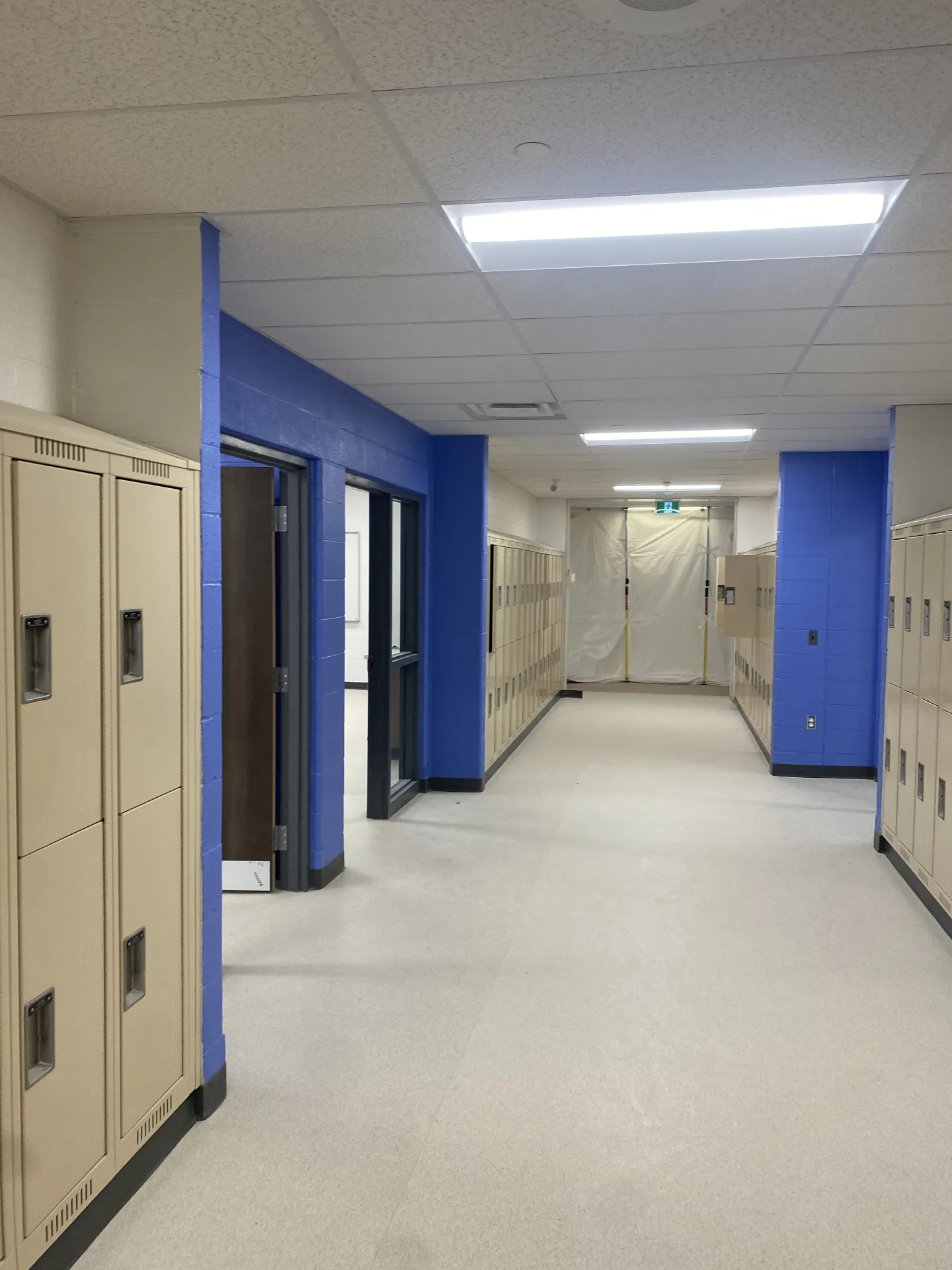 École Secondaire Gabriel Dumont (School Addition) – photo 6