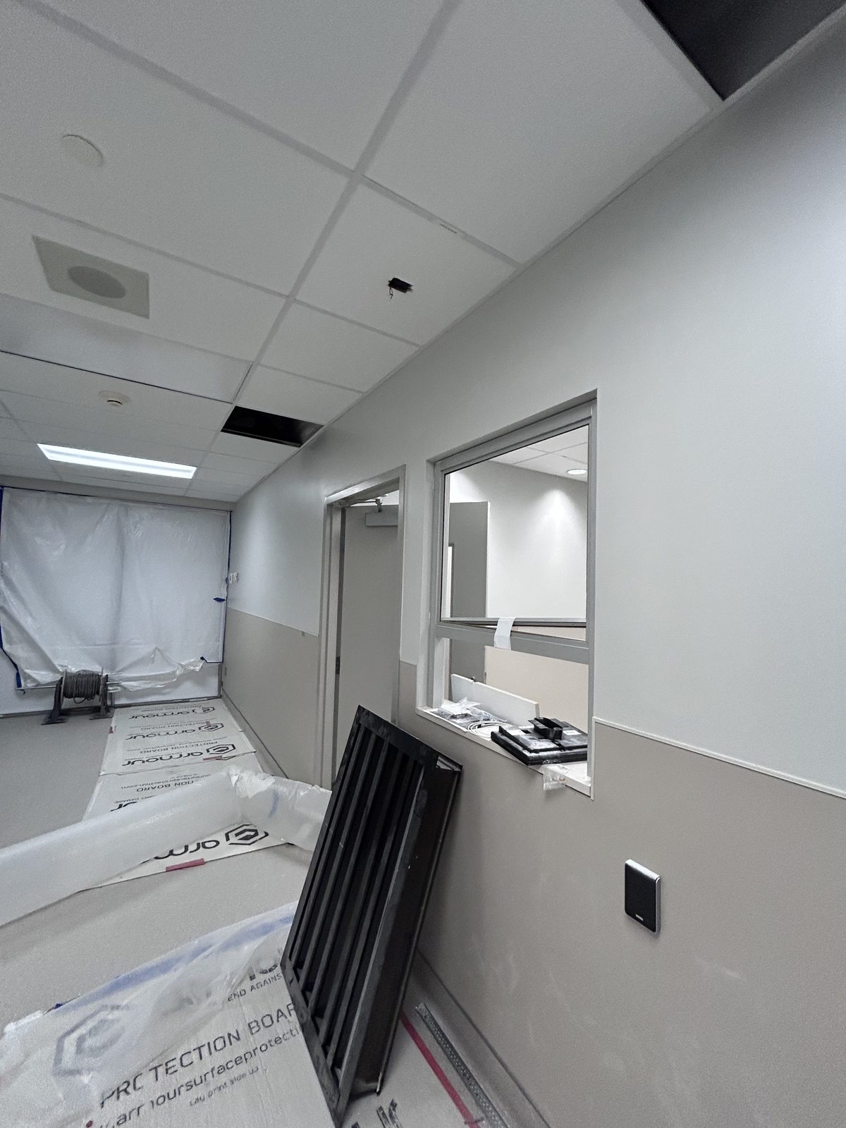 St. Joseph's Healthcare Hamilton — Emergency Room — photo 5