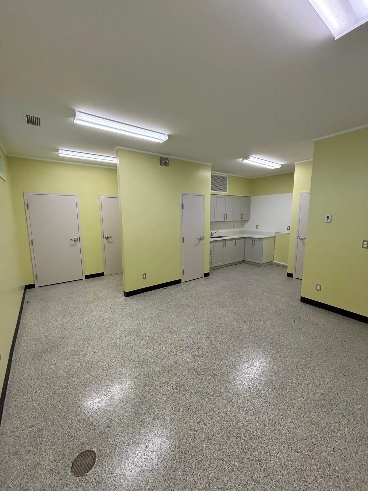 Wismery Park Washrooms — photo 5